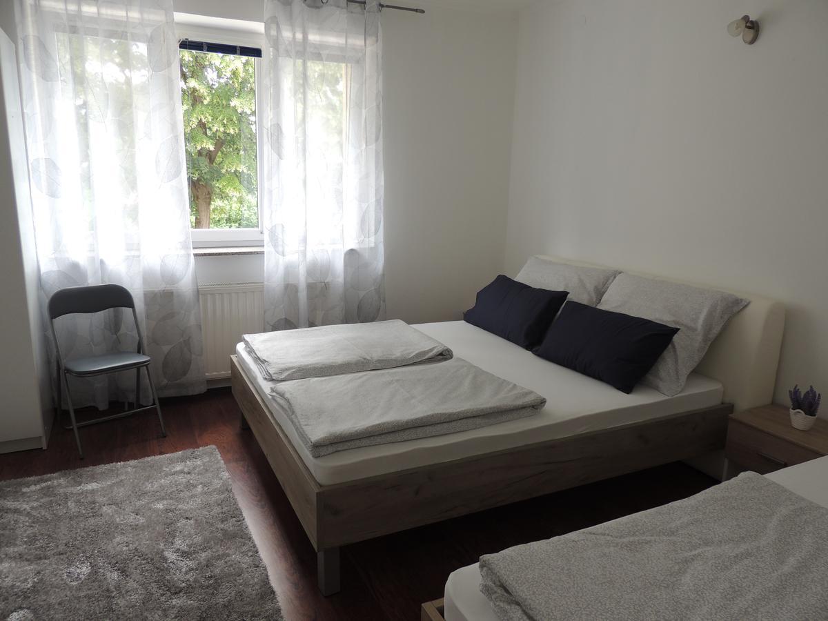 Roses Apartman Bihać Kültér fotó